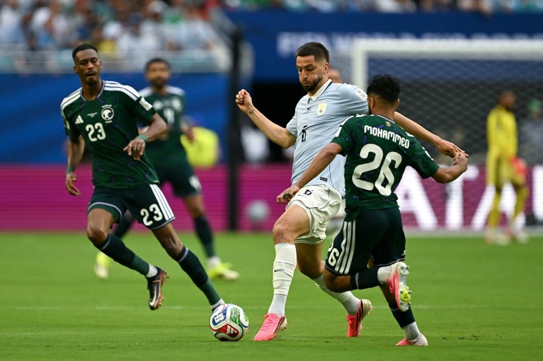 LIVE TEXT | Arabia Saudită - Uruguay, pe PrimaSport.ro! Prima ocazie aparţine sud-americanilor