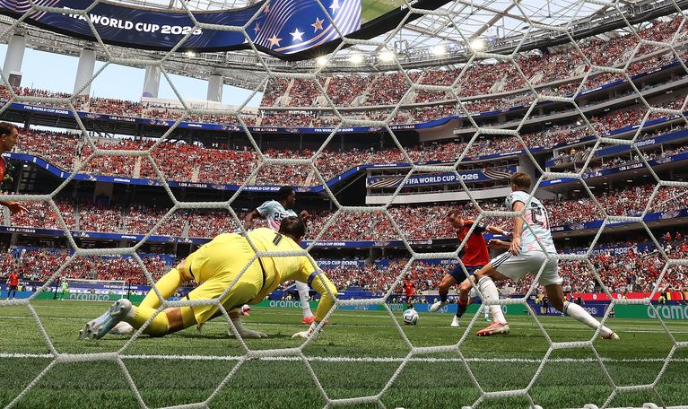 Franţa vs. Spania! Gică Craioveanu are o favorită clară în prima semifinală a Cupei Mondiale: ”Le vor ascunde mingea!” | EXCLUSIV