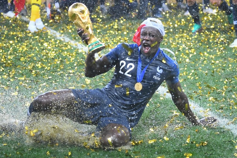 Campionul mondial Benjamin Mendy şi-a vândut trofeul pentru câteva zeci de mii de euro