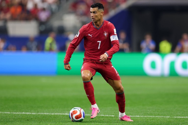 Cristiano Ronaldo se gândeşte la retragere! ”Ani cu multe sacrificii”