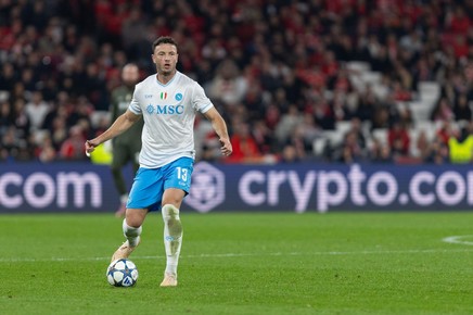 Veste şoc în Kosovo! Fotbalistul care a dus la victoria României cu 3-0 la masa verde se retrage de la naţională după conflictul cu şefii Federaţiei