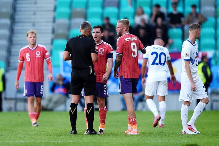 VIDEO | Slovenia - Scoţia 0-0. Oaspeţii au ratat enorm într-un meci arbitrat de Horaţiu Feşnic