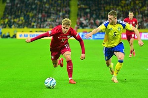 VIDEO | Suedia - Polonia 3-1. Scandinavii conduc grupa României