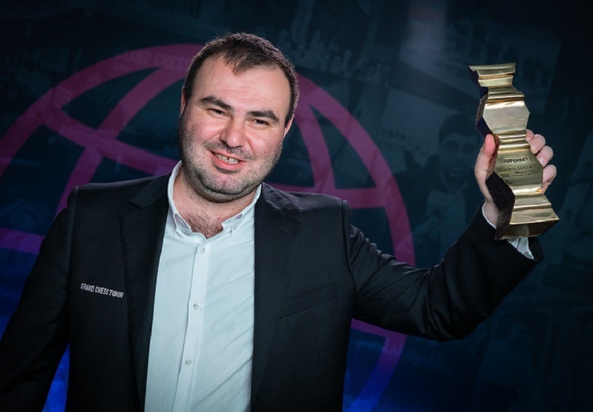  Jucătorul azer Shakhriyar Mamedyarov e câştigătorul Superbet Chess Classic Romania 2021. Competiţia s-a văzut pe Look Sport