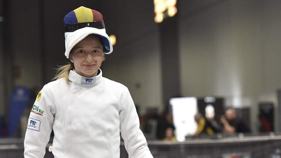 Ana-Maria Brânză-Popescu, comentariu amuzant după retragere: ”Nu vă faceţi griji, chiar dacă nu o să mai îmbrac costumul de scrimă în competiţiile oficiale... nu plec nicăieri. O să mai auziţi de Brânzica şi trăznăile ei”
