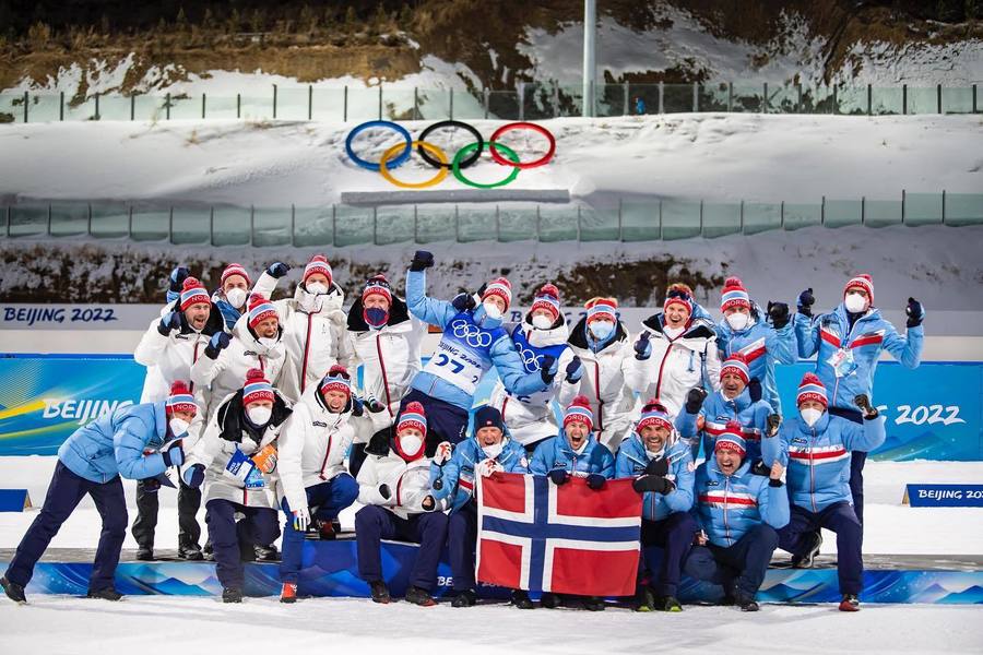 Norvegia, victorie fabuloasă în ştafeta masculină de biatlon. Johannes Thingnes Boe a bifat al treilea aur la Beijing