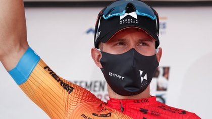 Ciclistul italian Sonny Colbrelli, transportat la spital după ce a acuzat probleme cardiace la finalul unei etape din Turul Cataloniei
