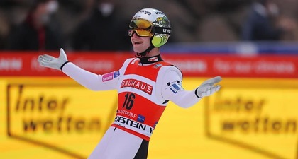 Ziga Jelar a bifat prima victorie în Cupa Mondială de sărituri cu schiurile. Slovenia a ocupat primele patru poziţii la Planica