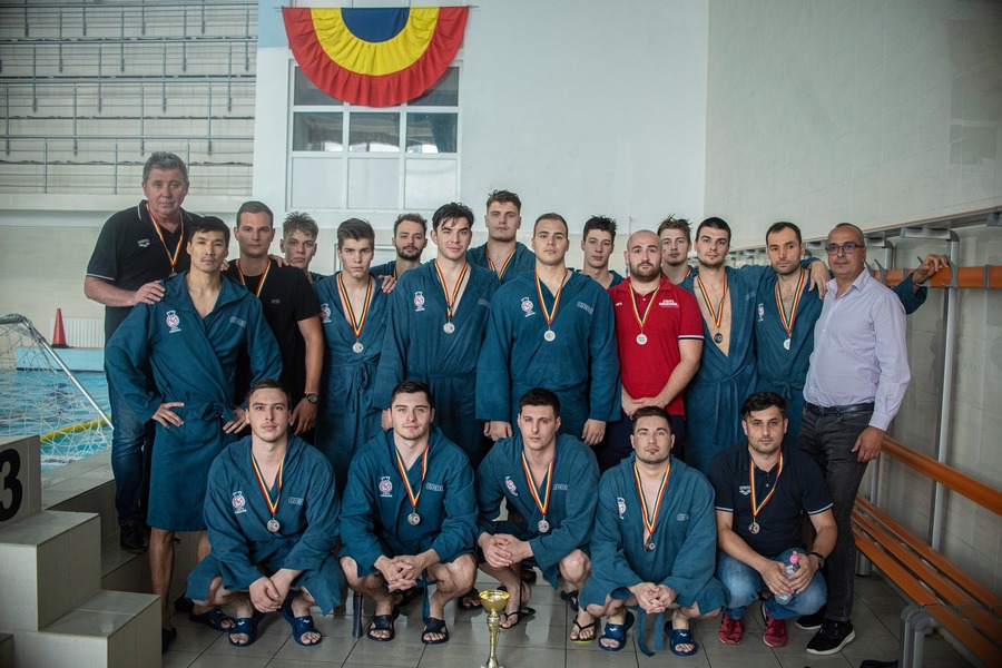 Despărţirea amiabilă între vicecampioana la polo CSM Oradea şi antrenorul Dorin Costrăş