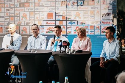 Peste 130 de ciclişti din 15 ţări vor participa la Turul României