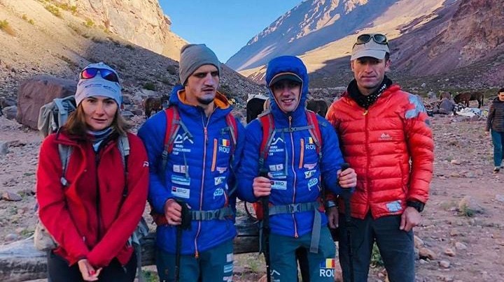 Doi tineri nevăzători au ajuns pe cel mai înalt vârf muntos din America de Sud