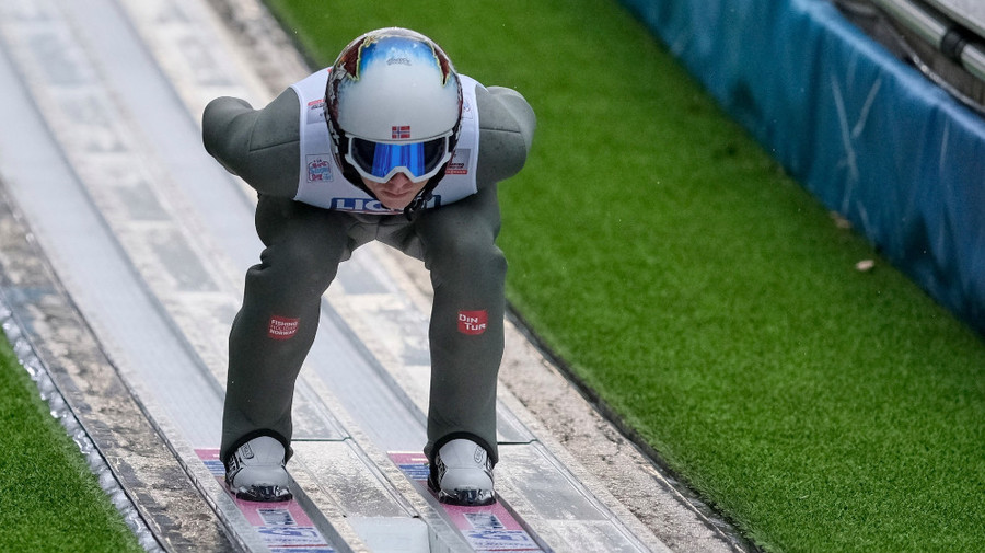 Turneul celor 4 Trambuline, aproape de final. Granerund a câştigat calificările de la Bischofshofen 