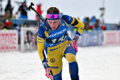 Elvira Oeberg, cea mai rapidă în sprintul de la Pokljuka. Marte Olsbu a revenit în biatlon!