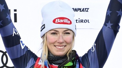 La o zi după ce s-a despărţit de antrenor, Mikaela Shiffrin a câştigat aurul mondial la slalom uriaş