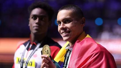 Fenomenul David Popovici a cucerit Europa: înotătorul anului 2022! Constantin Popovici, cel mai bun la high diving