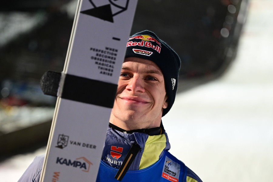 Andreas Wellinger a câştigat concursul de sărituri cu schiurile de la Râşnov. Un român a intrat în puncte!