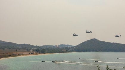 Soldaţii americani au primit lecţii de Muay Thai de la un campion, în Thailanda