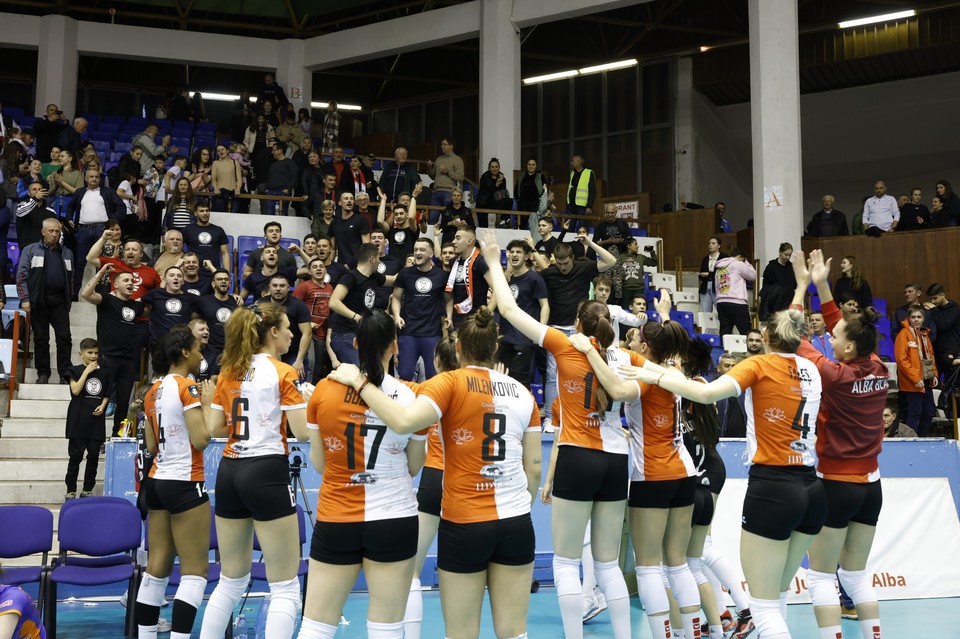 //i0.1616.ro/media/581/3142/38128/21087628/1/volei-alba-blaj-11.jpg