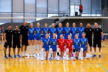Volei feminin: România, meci de deschidere la Europene, cu Italia, în aer liber