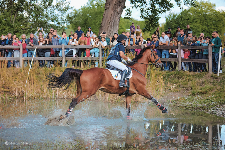 Un număr record de călăreţi şi cai înscrişi la Karpatia Horse Show 2023 