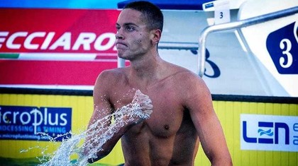 David Popovici şi Mihai Gergely, în semifinalele probei de 200 de metri liber, la Europenele în bazin scurt