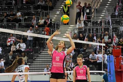 Volei feminin | Volei Alba Blaj, înfrângere cu LKS Lodz în Liga Campionilor