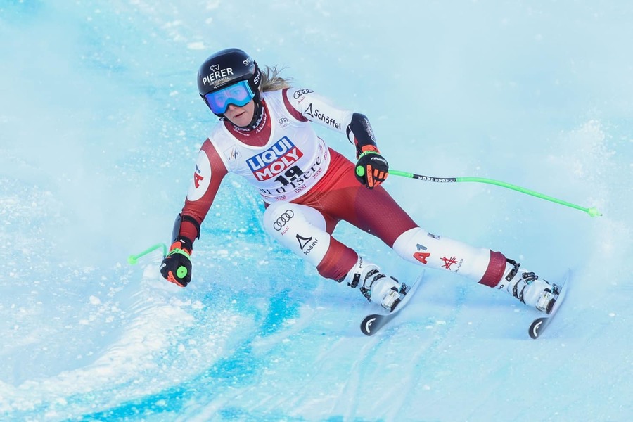 Cornelia Huetter a câştigat coborârea de la Altenmarkt-Zauchensee. Ania Cail nu a prins puncte