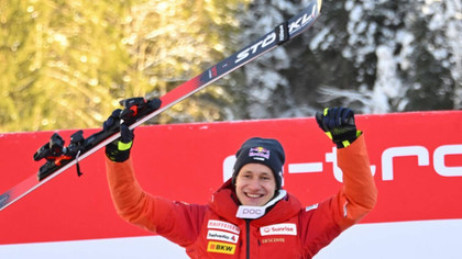 Marco Odermatt a câştigat cursa în care marele său rival a suferit un accident grav