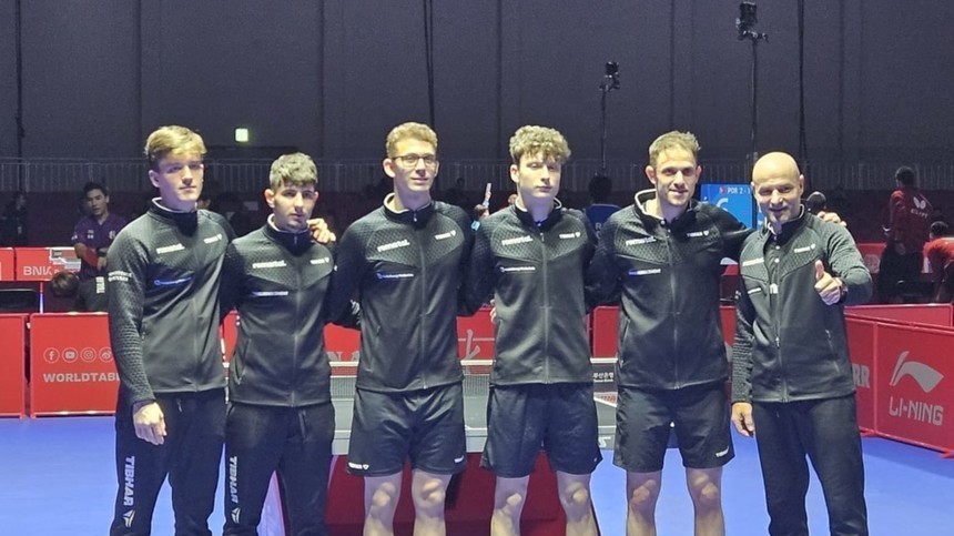 Naţionala masculină de tenis de masă a României nu a reuşit minunea împotriva Chinei