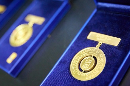 Artur Hoffmann, Ovidiu Gârbacea şi Filip Stoica au primit Ordinul Excelenţă Olimpică din partea COSR