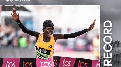 Victorie pentru Peres Jepchirchirchir, în maratonul de la Londra. Ea a stabilit şi record mondial
