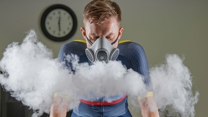 UCI propune interzicerea inhalării de monoxid de carbon de către ciclişti