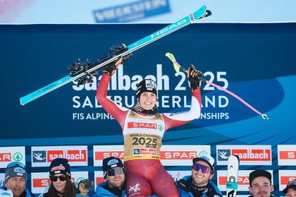 Stephanie Venier a câştigat titlul mondial la Super-G