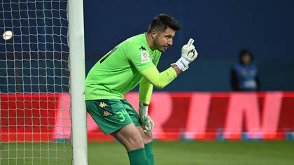 Cristi Bălgrădean a împlinit 37 de ani! Experimentatul portar continuă în fotbalul românesc. ”De la mine până în parcarea stadionului fac o oră”