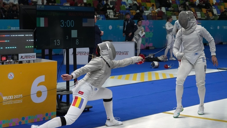Locul 6 pentru echipele de sabie juniori feminin şi masculin ale României la CM din China