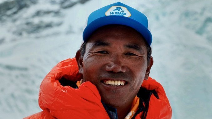 Alpinistul nepalez Kami Rita a escaladat Everestul pentru a 31-a oară, un record