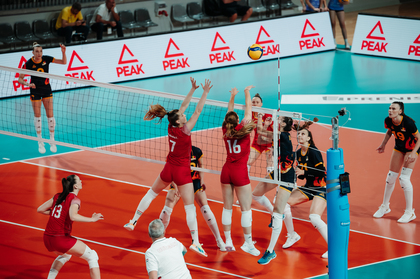 Succes important pentru naţionala feminină de volei în Golden League