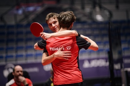Jucătorul de tenis de masă Iulian Chiriţa, campion european U19 la dublu. Bujor şi Istrate sunt vicecampioni