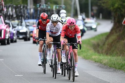 O spectatoare a murit în timpul etapei a doua din Turul Feminin al Franţei
