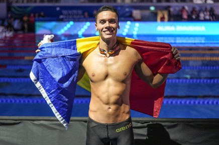 Mesajul lui David Popovici pentru sportivii români de la Campionatul Mondial de înot pentru juniori de la Otopeni
