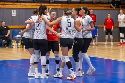 Volei Alba Blaj, turneu amical cu o victorie şi două înfrângeri în Ungaria