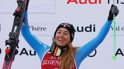 Italianca Sofia Goggia s-a impus la super-G-ul la Val d'Isere. Lindsey Vonn a urcat din nou pe podium