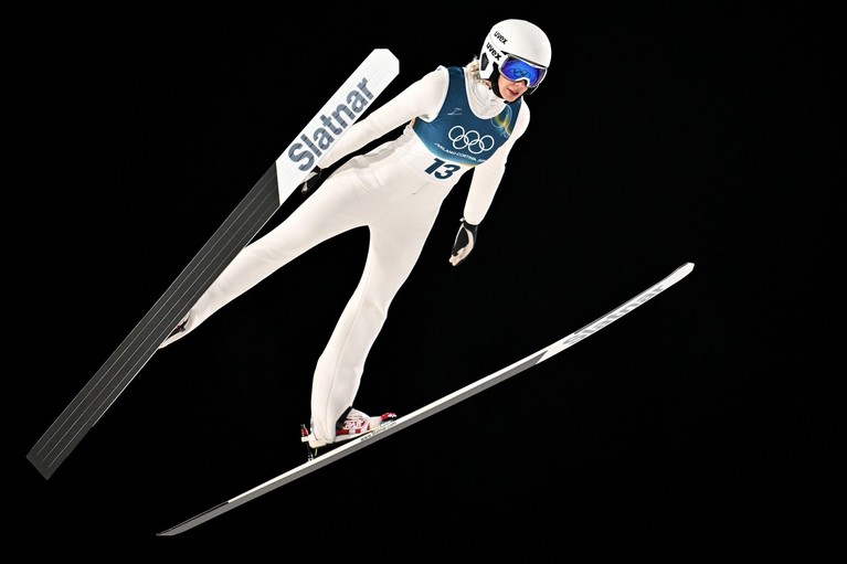 Daniela Toth şi Delia Folea nu au reuşit să se califice în manşa a doua la sărituri cu schiurile pe trambulina mare, din cadrul JO 2026