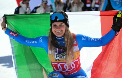 Schioarea Laura Pirovano a câştigat globul de cristal al probei de coborâre