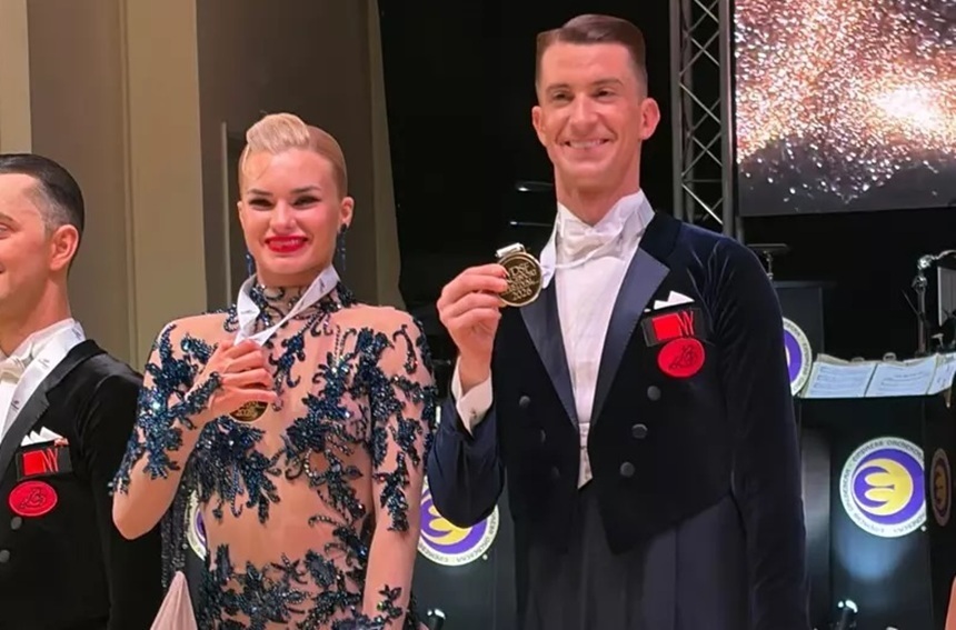 România cucereşte templul dansului sportiv mondial. Rareş Cojoc şi Andreea Matei au scris istorie la Blackpool