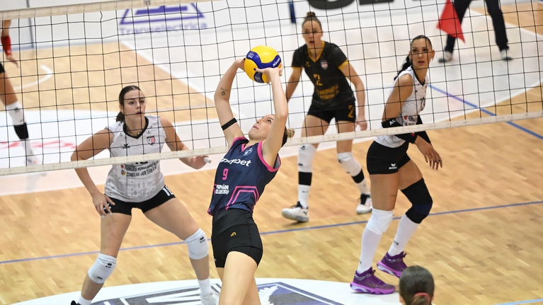 CSO Voluntari a preluat conducerea la general, în finala Diviziei A la volei feminin