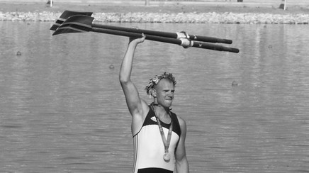 Olaf Tufte, dublu campion olimpic norvegian şi vedetă a canotajului, a decedat la vârsta de 50 de ani
