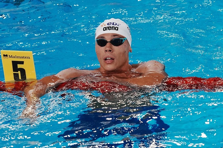 David Popovici, calificare fără emoţii în finala europeană a probei de 200 m liber! 