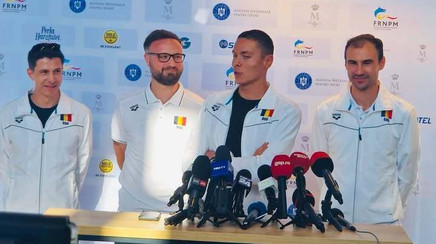 Marele David Popovici a revenit acasă!