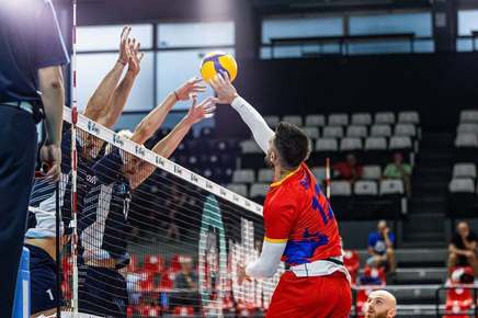 Naţionala de volei masculin a cedat în setul decisiv cu Danemarca, în cadrul pregătirii pentru CE2026